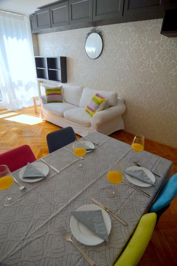 Sloneczny Apartament Grzybowska วอร์ซอ ภายนอก รูปภาพ
