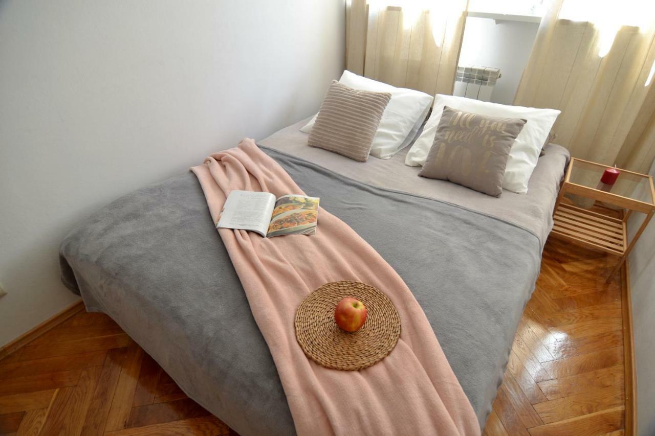 Sloneczny Apartament Grzybowska วอร์ซอ ภายนอก รูปภาพ